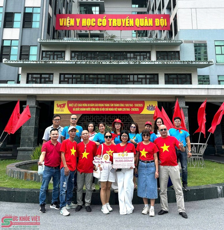 Lan tỏa tình đồng niên 1979: Chung tay viết tiếp hy vọng cho bạn Đào Bá Tốn Lan tỏa tình đồng niên 1979: Chung tay viết tiếp hy vọng cho bạn Đào Bá Tốn