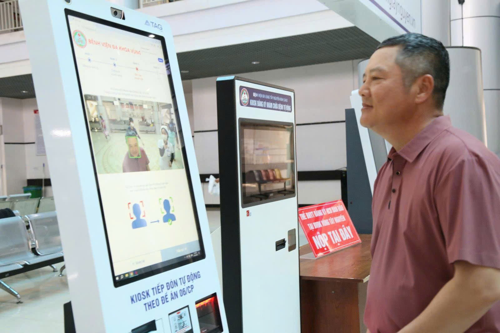 Ngành Y tế Đắk Lắk đẩy mạnh chuyển đổi số Ngành Y tế Đắk Lắk đẩy mạnh chuyển đổi số