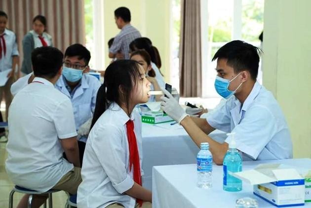 Quyền lợi của học sinh, sinh viên khi khám, chữa bệnh bảo hiểm y tế