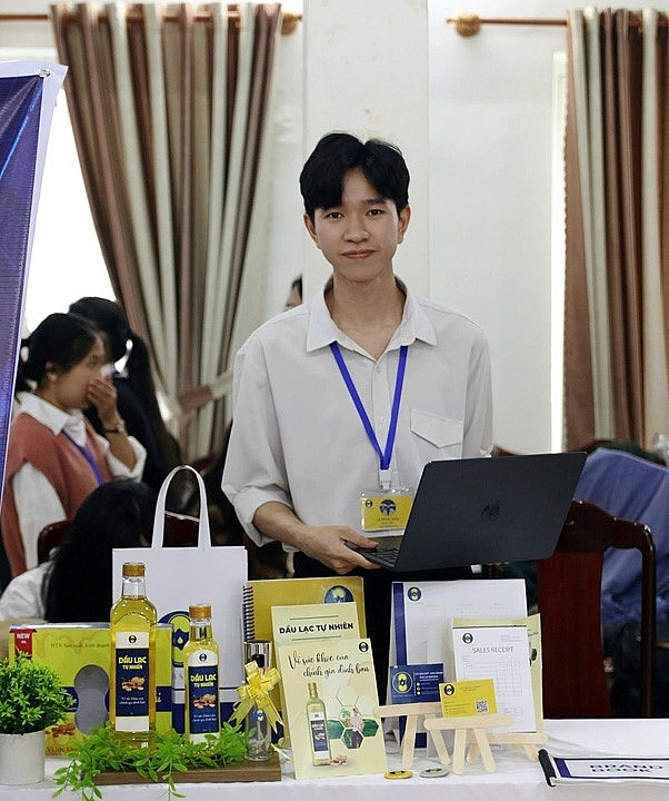 KOC Lê Minh Siêu - Sinh viên Đại học Đà Nẵng: “Cân bằng giữa học tập và công việc giúp em trưởng thành hơn mỗi ngày”