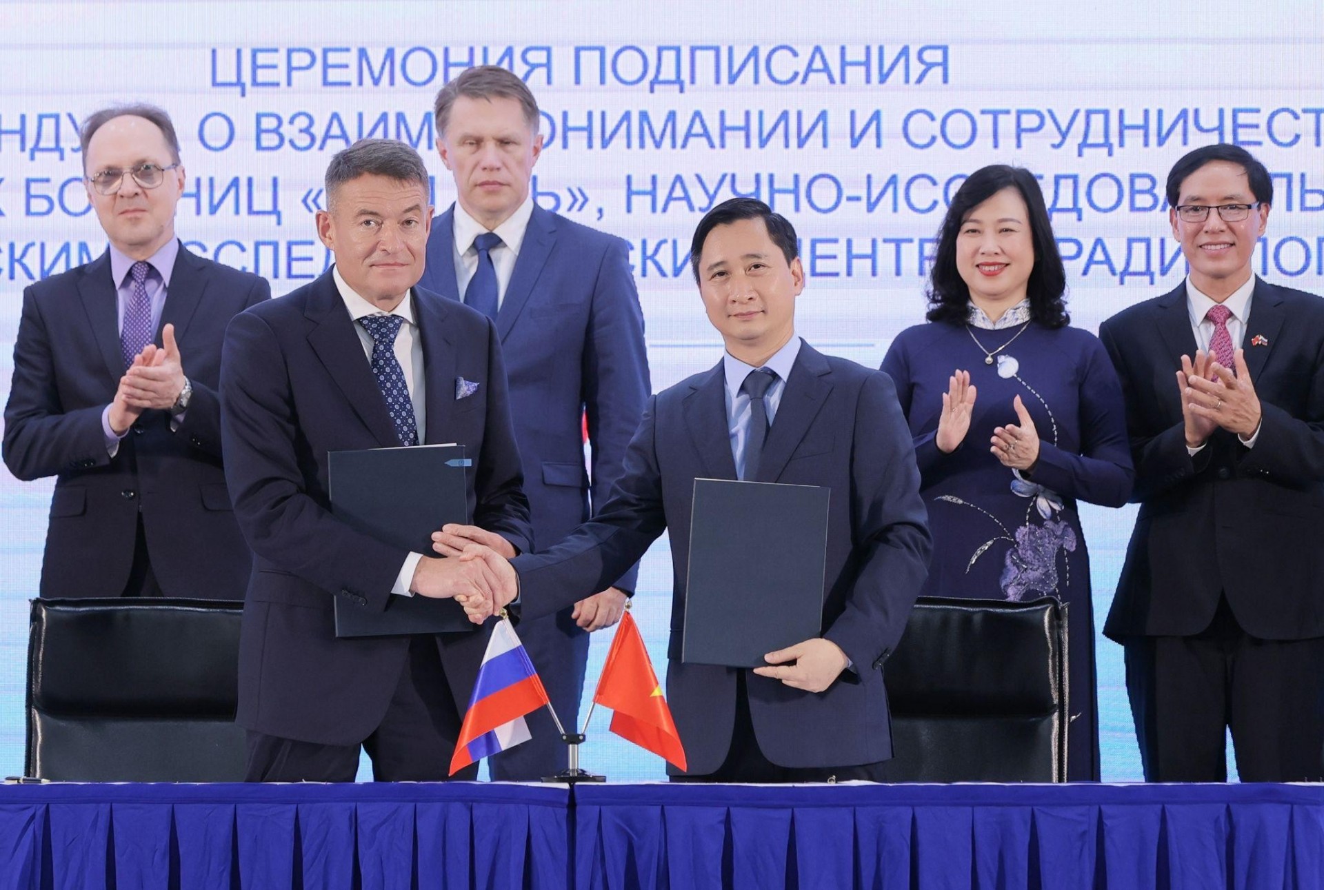 BVĐK Tâm Anh hợp tác cùng Trung tâm ung thư hàng đầu của Nga đưa công nghệ mới chẩn đoán, điều trị ung thư về Việt Nam BVĐK Tâm Anh hợp tác cùng Trung tâm ung thư hàng đầu của Nga đưa công nghệ mới chẩn đoán, điều trị ung thư về Việt Nam