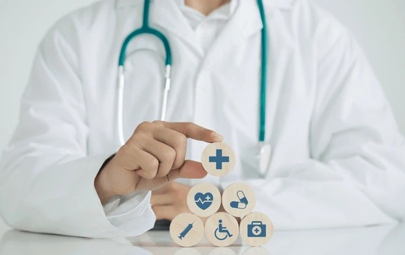 Bộ Y tế đang xây dựng Đề án miễn viện phí toàn dân