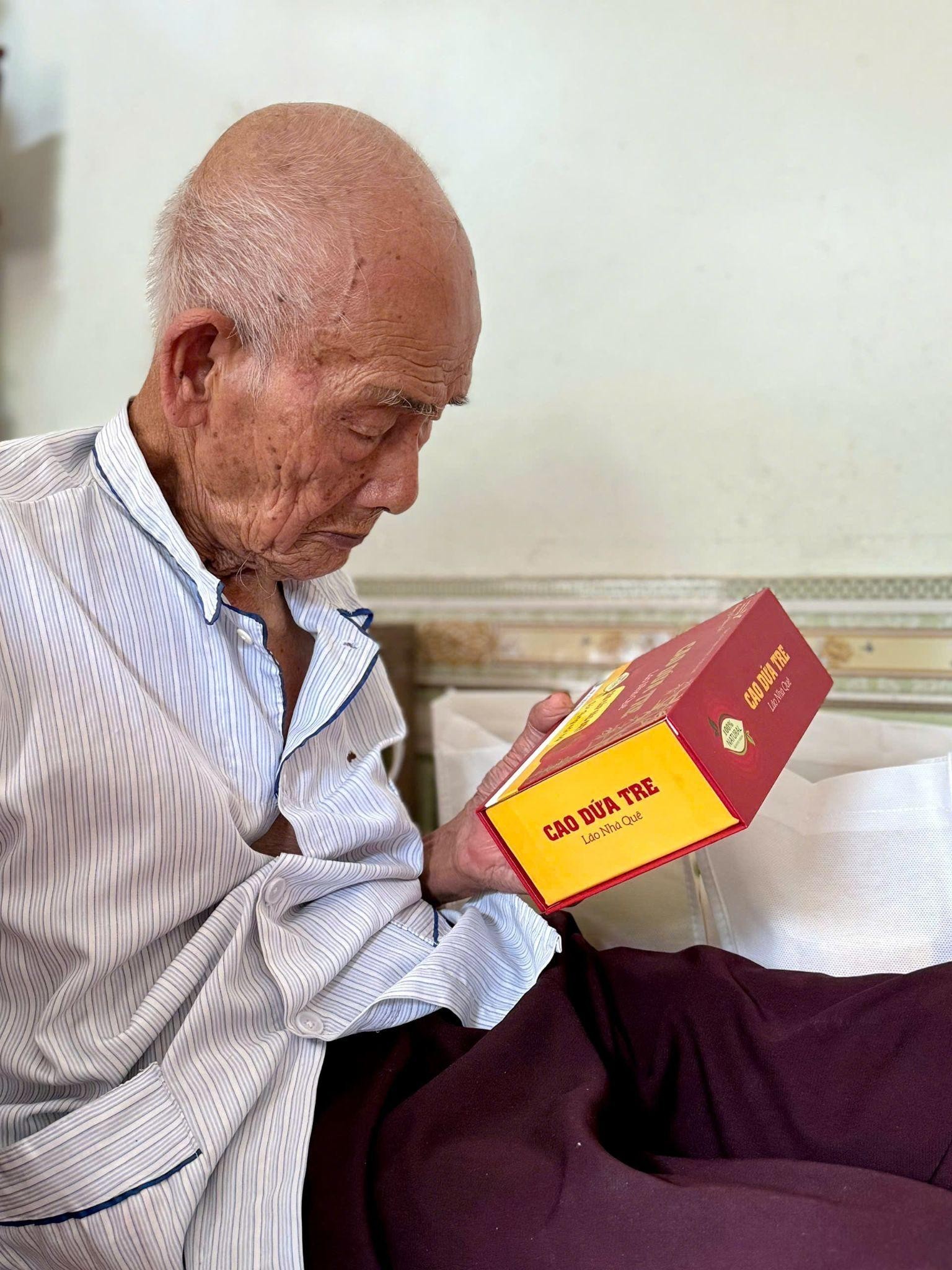 Hành trình hồi phục sức khoẻ bất ngờ của cụ Ông nhờ sức mạnh y học cổ truyền