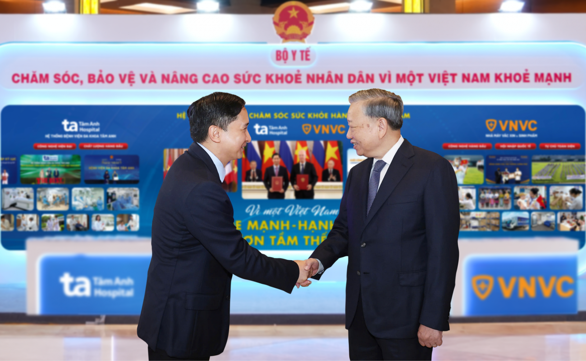 Bệnh viện Tâm Anh giới thiệu dàn Robot khủng tại triển lãm Thành tựu Y tế nổi bật ở tòa nhà Quốc hội Bệnh viện Tâm Anh giới thiệu dàn Robot khủng tại triển lãm Thành tựu Y tế nổi bật ở tòa nhà Quốc hội