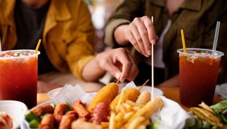 Ẩm thực hiện đại dưới góc nhìn y học cổ truyền