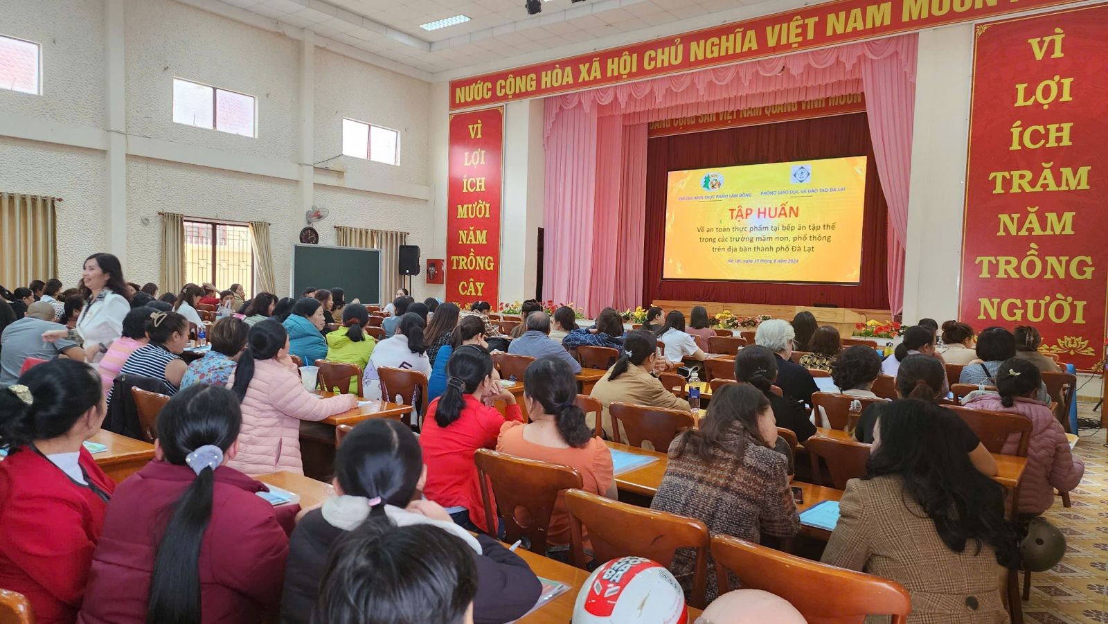 Lâm Đồng: Bảo đảm an toàn thực phẩm tại các cơ sở giáo dục có bếp ăn tập thể