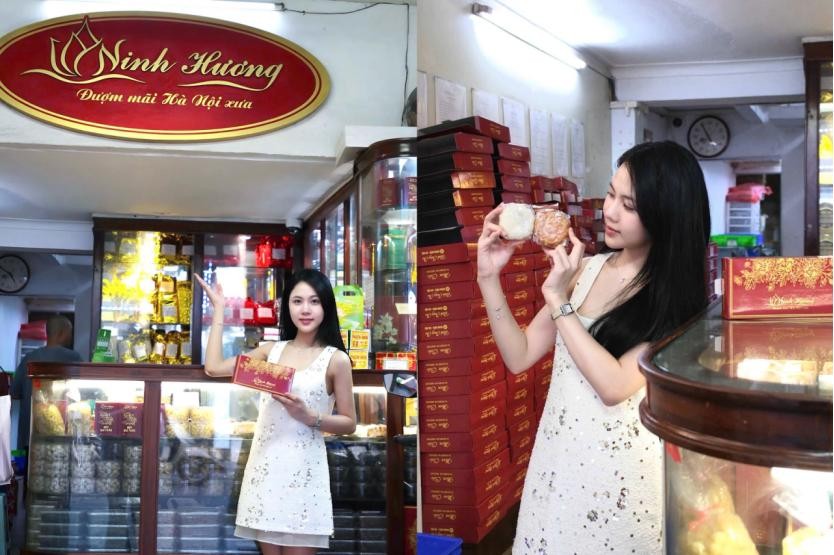 Sắc màu Trung thu Hà Nội qua lăng kính Huyền Thương Sắc màu Trung thu Hà Nội qua lăng kính của Huyền Thương