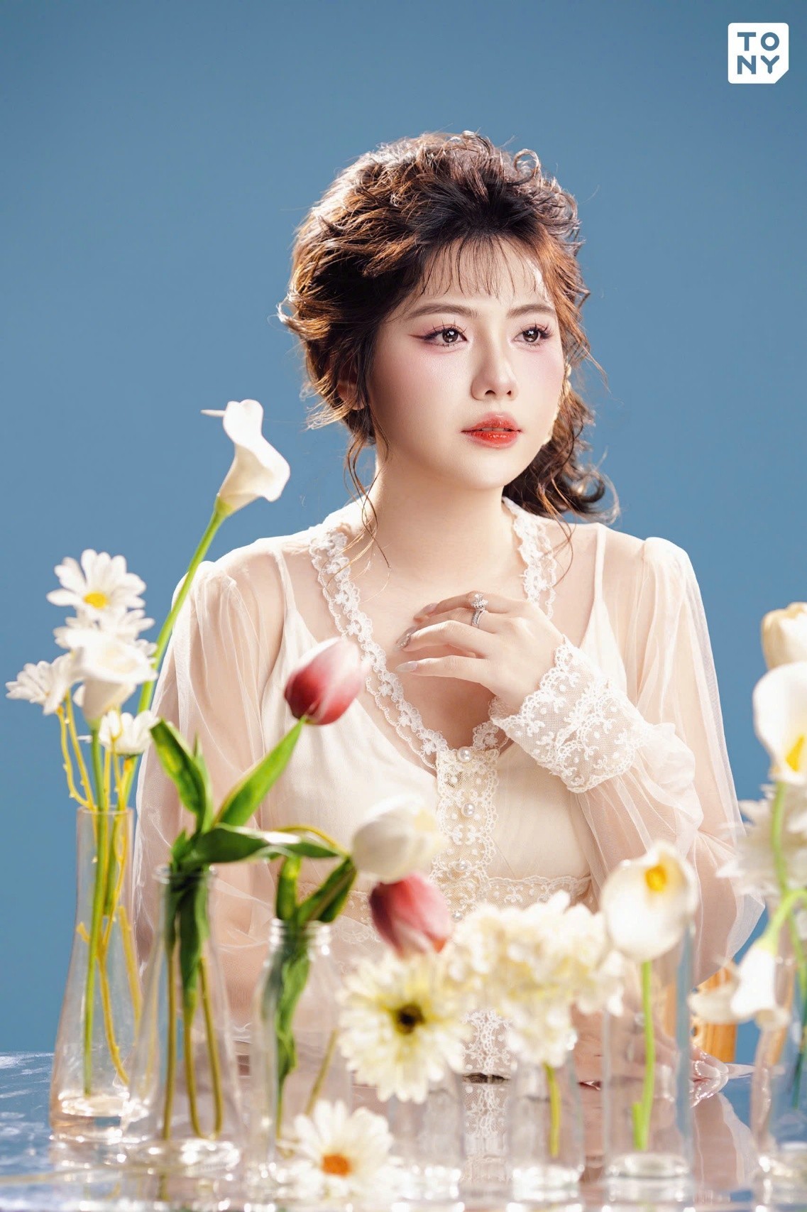 Hành trình lột xác của Trang Nơ: Cô gái hát nhép trở thành diễn viên phim sitcom triệu view Hành trình lột xác của Trang Nơ: Cô gái hát nhép trở thành diễn viên phim sitcom triệu view