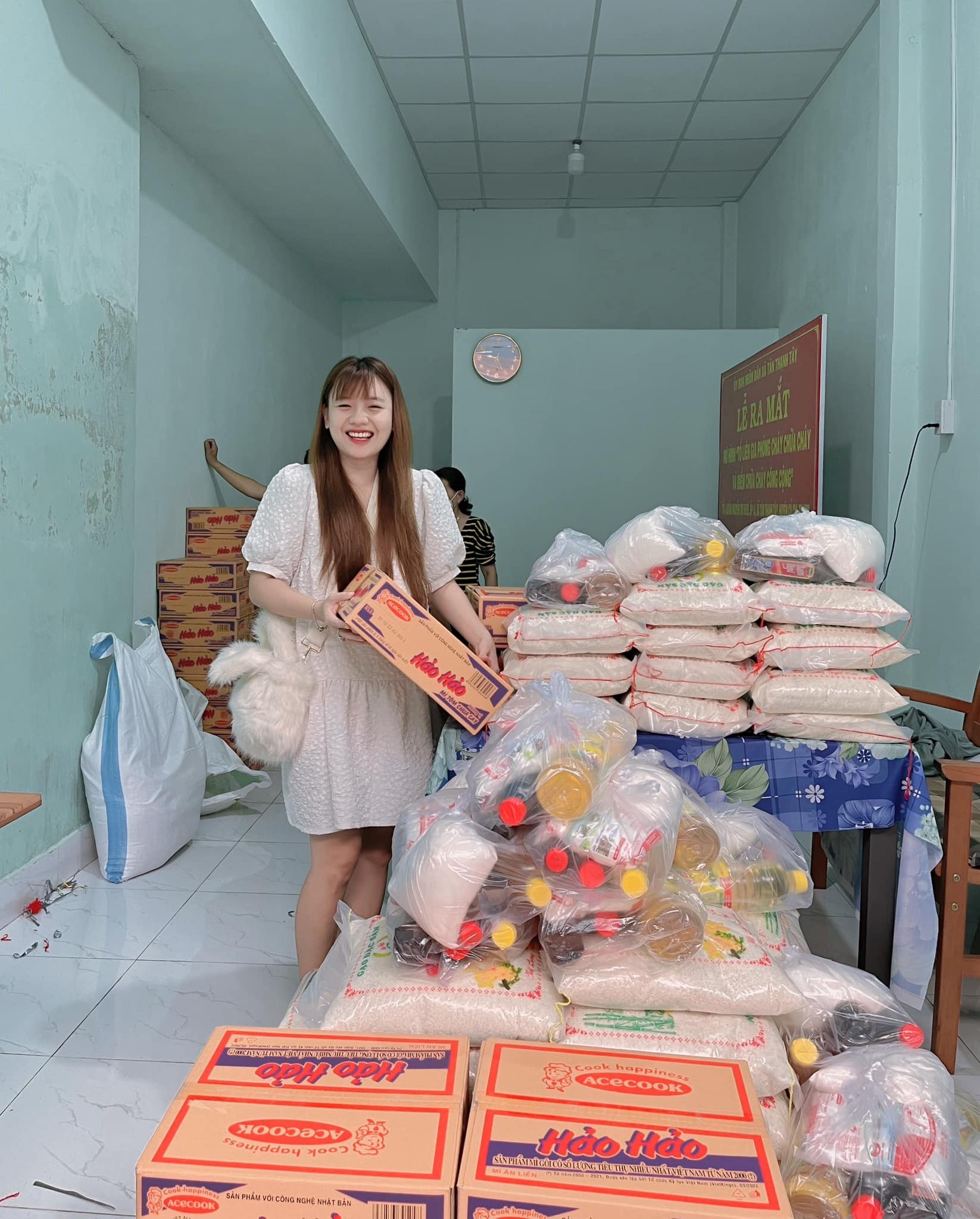 Diễn viên, Hotgirl Trang Nơ: Vẻ đẹp song hành cùng tấm lòng thiện nguyện