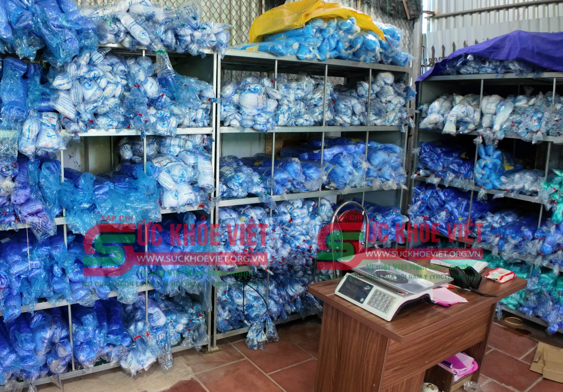 Đẩy mạnh cơ giới hóa và luồng sinh khí mới của nghề đan lưới truyền thống Đẩy mạnh cơ giới hóa và luồng sinh khí mới của nghề đan lưới truyền thống