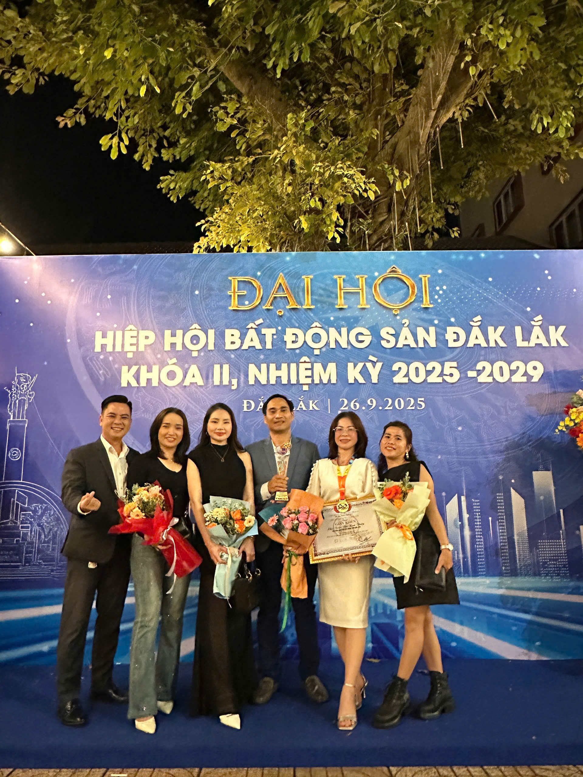 Đắk Lắk: Hiệp hội Bất động sản tổ chức thành công Đại hội khóa II, nhiệm kỳ 2025-2029 Đắk Lắk: Hiệp hội Bất động sản tổ chức thành công Đại hội khóa II, nhiệm kỳ 2025-2029