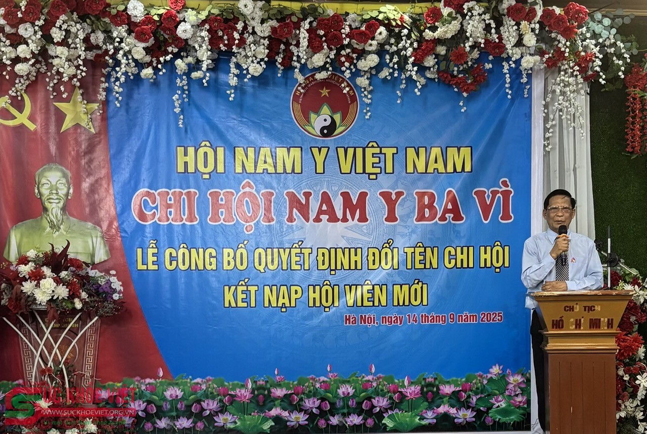 Chi hội Nam Y Ba Vì công bố quyết định đổi tên và kết nạp hội viên mới Chi hội Nam Y Ba Vì công bố quyết định đổi tên và kết nạp hội viên mới