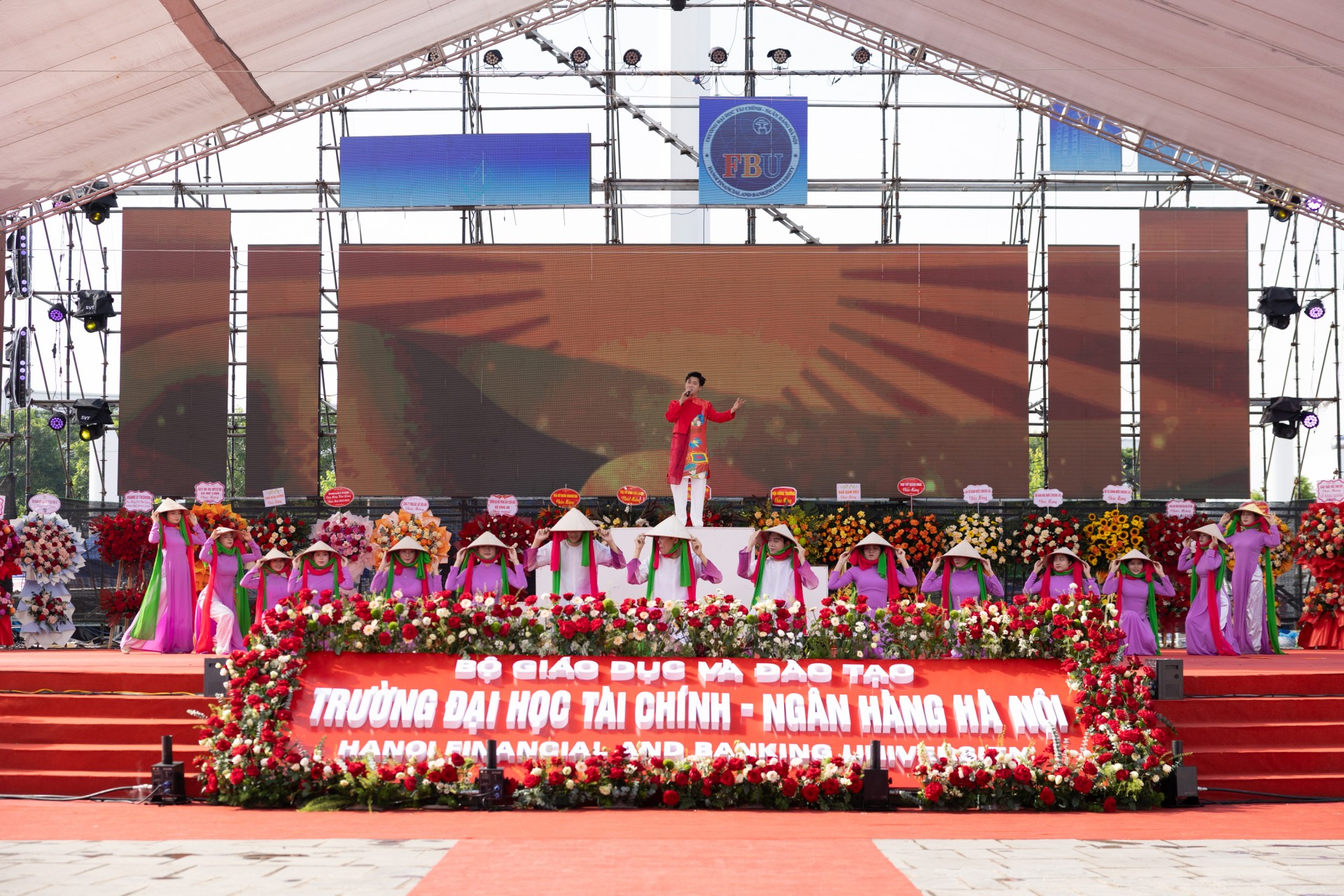 Lễ khai giảng năm học 2025-2026: Khởi đầu mới, khát vọng mới tại trường Đại Học Tài chính – Ngân hàng Hà Nội