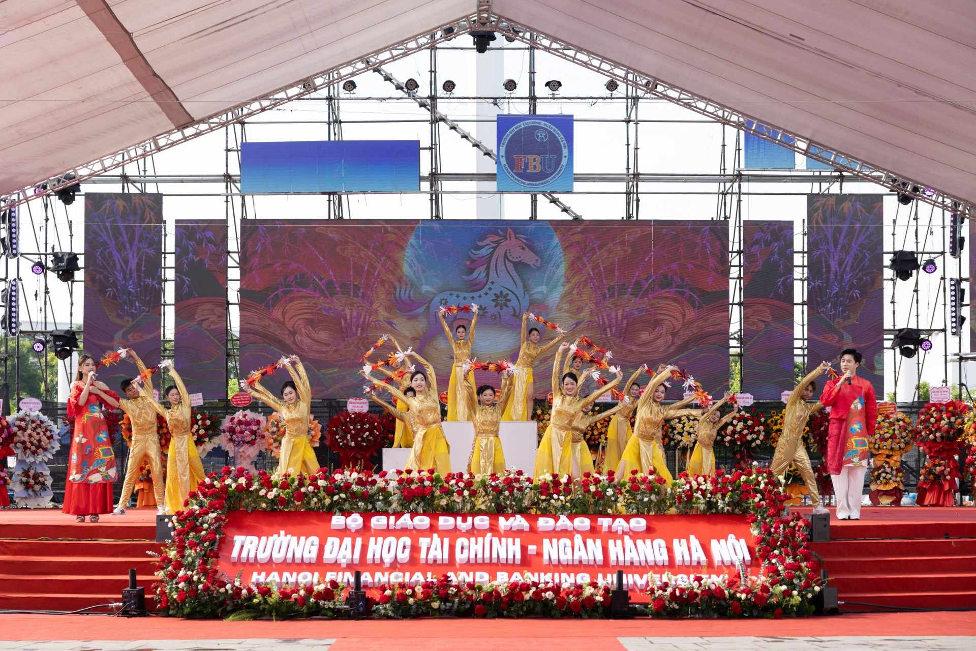 Lễ khai giảng năm học 2025-2026: Khởi đầu mới, khát vọng mới tại trường Đại Học Tài chính – Ngân hàng Hà Nội