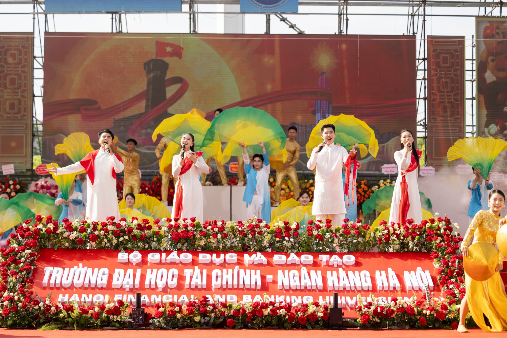 Lễ khai giảng năm học 2025-2026: Khởi đầu mới, khát vọng mới tại trường Đại Học Tài chính – Ngân hàng Hà Nội