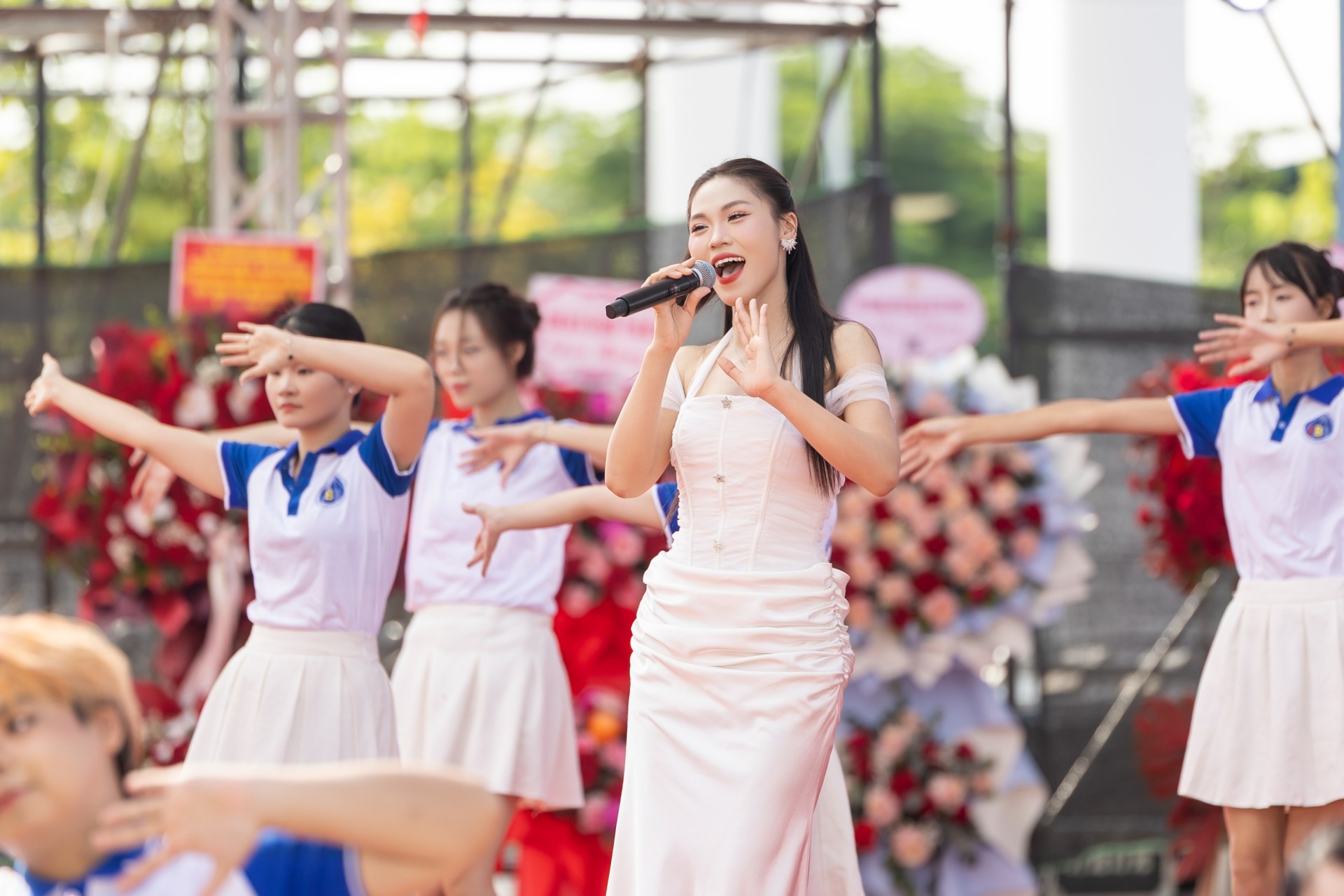 Lễ khai giảng năm học 2025-2026: Khởi đầu mới, khát vọng mới tại trường Đại Học Tài chính – Ngân hàng Hà Nội