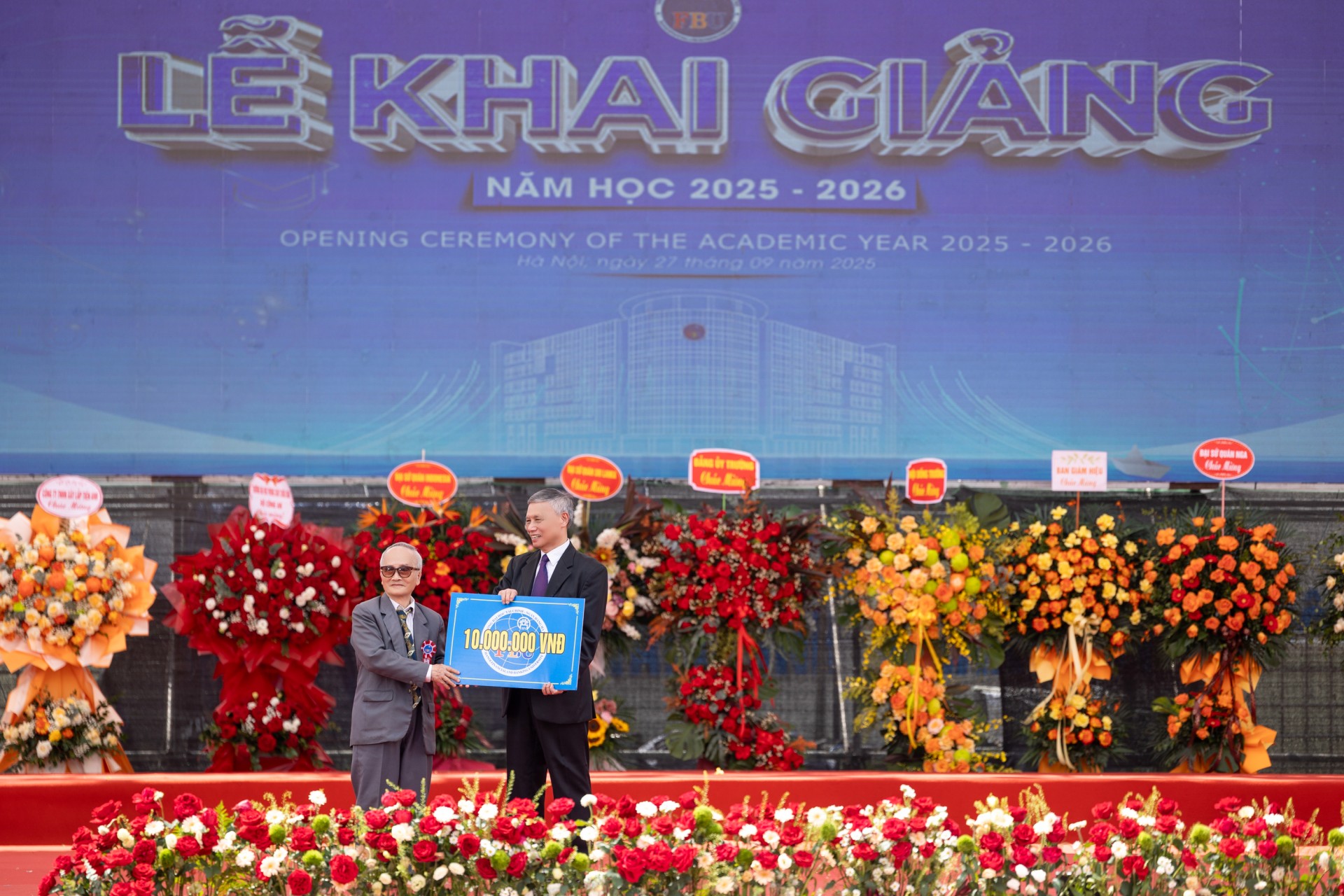 Lễ khai giảng năm học 2025-2026: Khởi đầu mới, khát vọng mới tại trường Đại Học Tài chính – Ngân hàng Hà Nội
