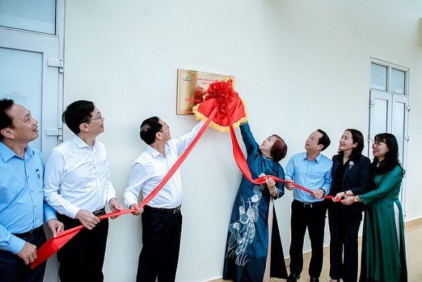 Hà Nội: Khánh thành phòng thực hành giáo dục STEM tại Trường THCS Tây Mỗ