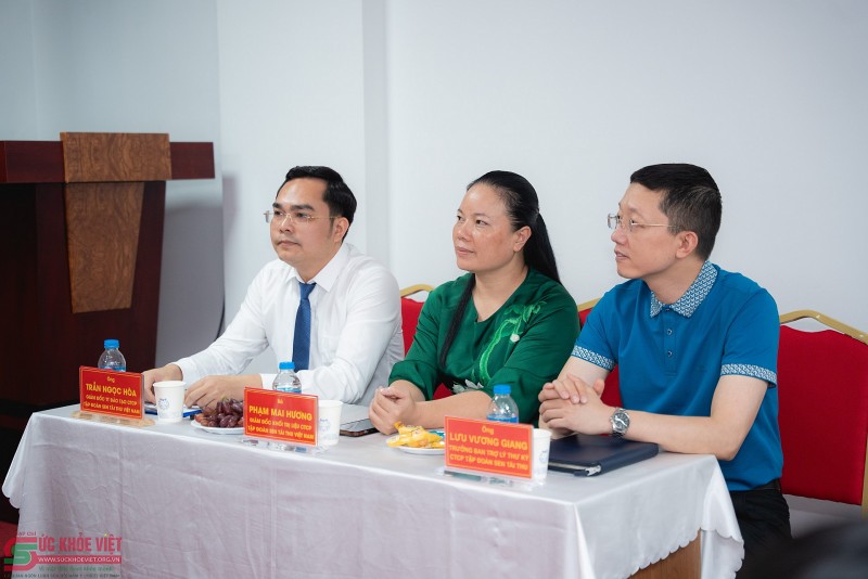 Viện Đông Y Việt Nam ký kết hợp tác toàn diện cùng Tập đoàn Sen Tài Thu: Lan tỏa giá trị y học cổ truyền dân tộc