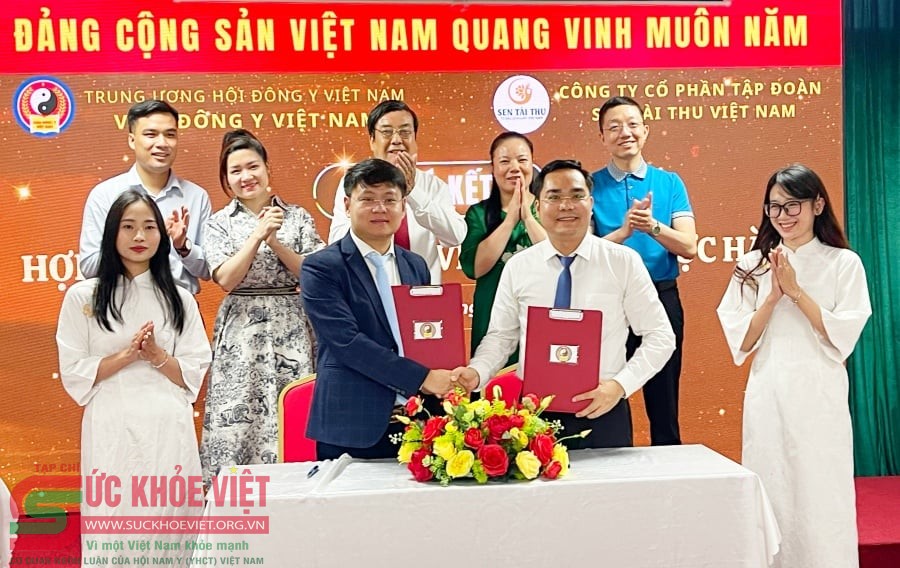 Viện Đông Y Việt Nam ký kết hợp tác toàn diện cùng Tập đoàn Sen Tài Thu: Lan tỏa giá trị y học cổ truyền dân tộc