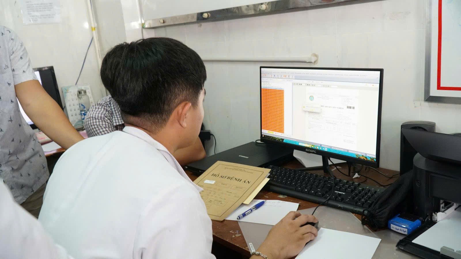 Hồ sơ bệnh án điện tử – Bước tiến số hóa ngành Y tế Hồ sơ bệnh án điện tử – Bước tiến số hóa ngành Y tế