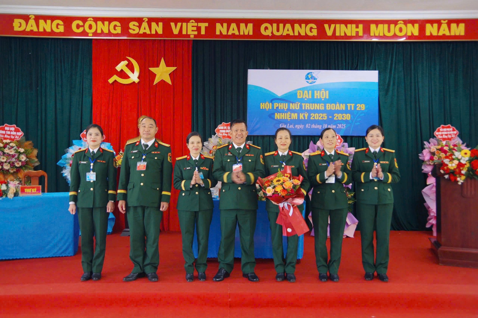 Gia Lai: Đại hội Hội Phụ nữ Trung đoàn Thông tin 29 nhiệm kỳ 2025-2030 thành công tốt đẹp Gia Lai: Đại hội Hội Phụ nữ Trung đoàn Thông tin 29 nhiệm kỳ 2025-2030 thành công tốt đẹp