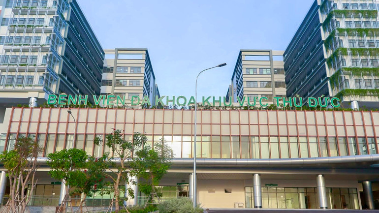 Cứu sống bệnh nhân bị vỡ tim do tai nạn giao thông