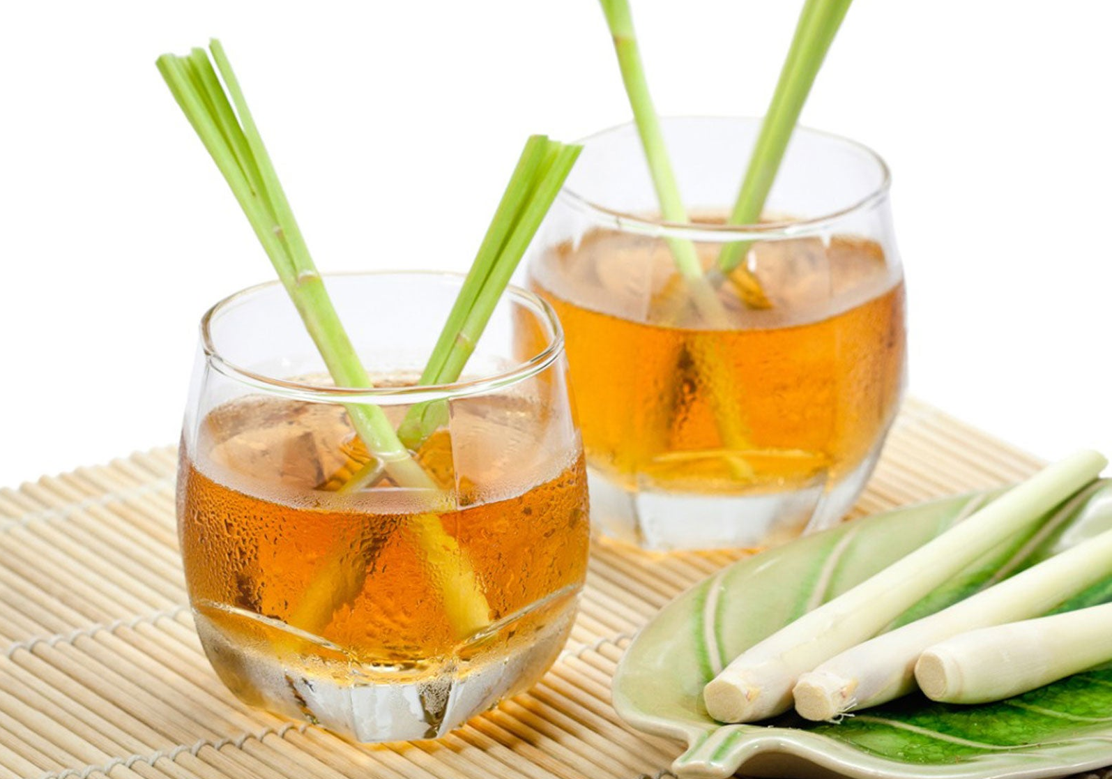 Những lợi ích sức khỏe khi uống trà sả Những lợi ích sức khỏe khi uống trà sả