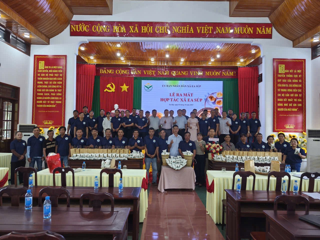 Đắk Lắk: Ra mắt Hợp tác xã ở vùng biên giới, giúp người đồng bào thiểu số phát triển bền vững Đắk Lắk: Ra mắt Hợp tác xã ở vùng biên giới, giúp người đồng bào thiểu số phát triển bền vững