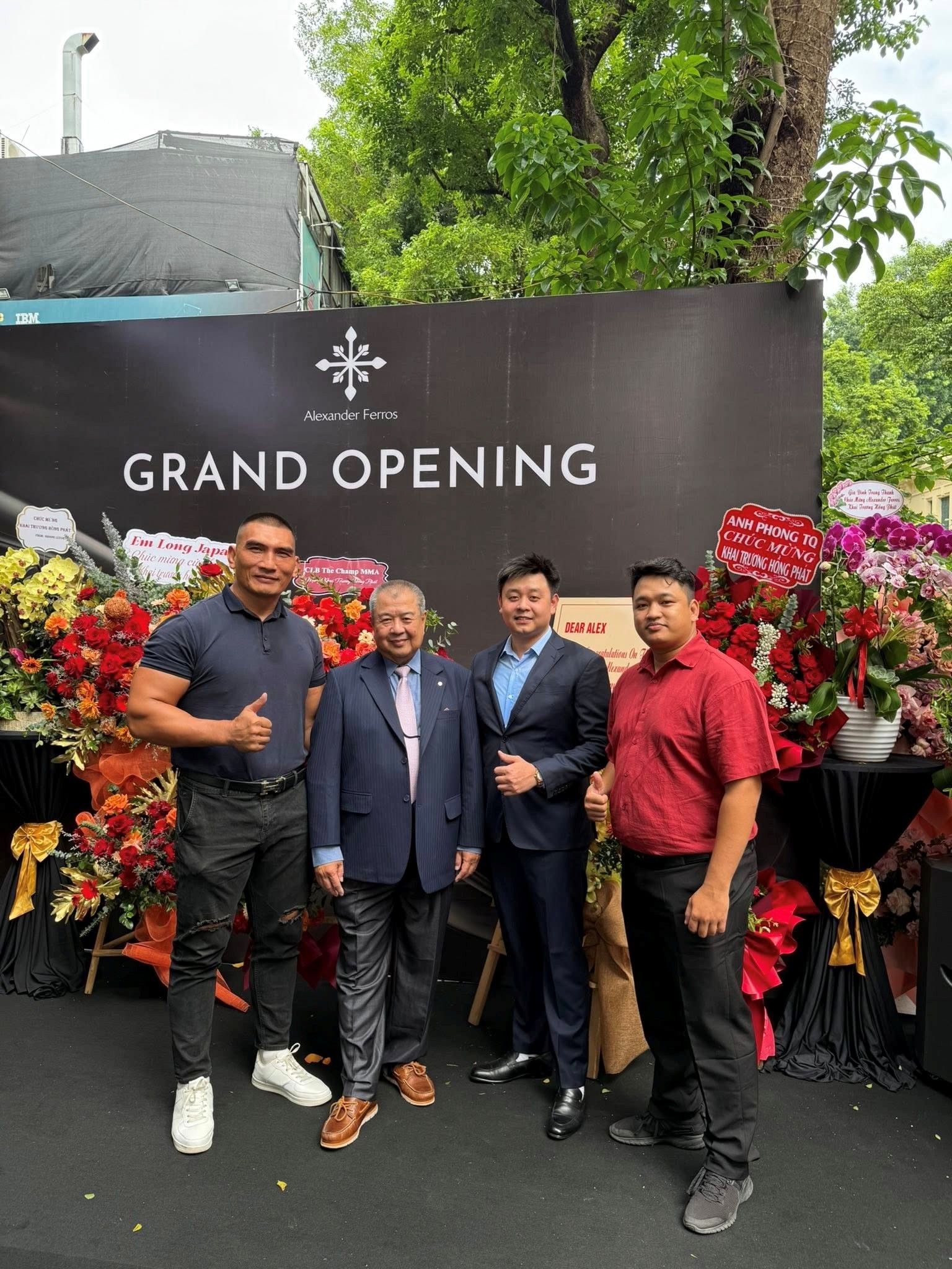 Alexander Ferros khai trương showroom tại Hà Nội: Bước khởi đầu mới cho hành trình chinh phục giới mộ điệu đồng hồ Alexander Ferros khai trương showroom tại Hà Nội: Bước khởi đầu mới cho hành trình chinh phục giới mộ điệu đồng hồ