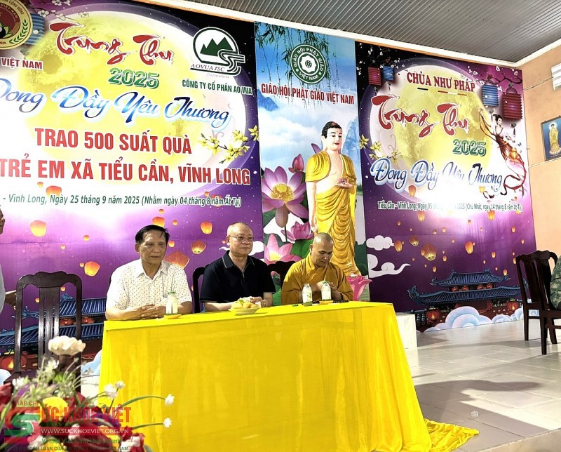 Hội Nam Y Việt Nam và Công ty CP Ao Vua – Gieo yêu thương, thắp sáng Trung thu cho trẻ nghèo Trà Vinh Hội Nam Y Việt Nam và Công ty CP Ao Vua – Gieo yêu thương, thắp sáng Trung thu cho trẻ em nghèo Trà Vinh