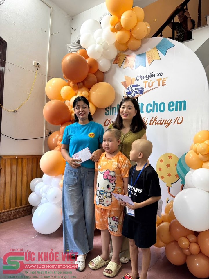 Hội Thiện Nguyện 1979 Việt Nam: Trung thu yêu thương cho các chiến binh nhí – Hành trình 9 năm lan tỏa ánh trăng nhân ái Hội Thiện Nguyện 1979 Việt Nam: Trung thu yêu thương cho các chiến binh nhí – Hành trình 9 năm lan tỏa ánh trăng nhân ái