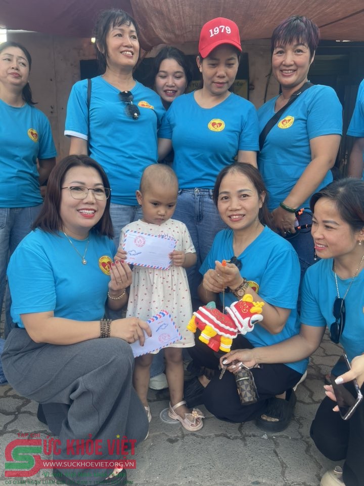 Hội Thiện Nguyện 1979 Việt Nam: Trung thu yêu thương cho các chiến binh nhí – Hành trình 9 năm lan tỏa ánh trăng nhân ái Hội Thiện Nguyện 1979 Việt Nam: Trung thu yêu thương cho các chiến binh nhí – Hành trình 9 năm lan tỏa ánh trăng nhân ái