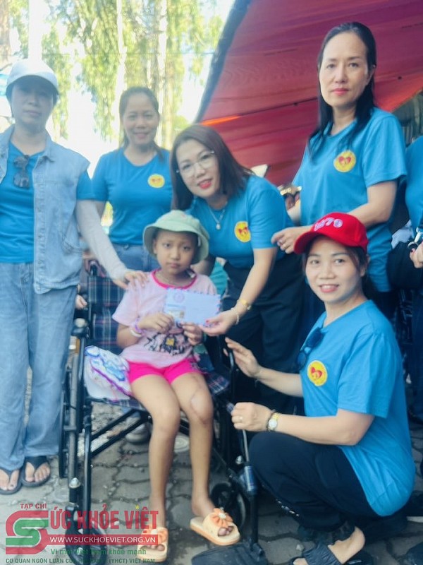 Hội Thiện Nguyện 1979 Việt Nam: Trung thu yêu thương cho các chiến binh nhí – Hành trình 9 năm lan tỏa ánh trăng nhân ái Hội Thiện Nguyện 1979 Việt Nam: Trung thu yêu thương cho các chiến binh nhí – Hành trình 9 năm lan tỏa ánh trăng nhân ái