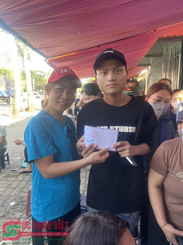 Hội Thiện Nguyện 1979 Việt Nam: Trung thu yêu thương cho các chiến binh nhí – Hành trình 9 năm lan tỏa ánh trăng nhân ái Hội Thiện Nguyện 1979 Việt Nam: Trung thu yêu thương cho các chiến binh nhí – Hành trình 9 năm lan tỏa ánh trăng nhân ái