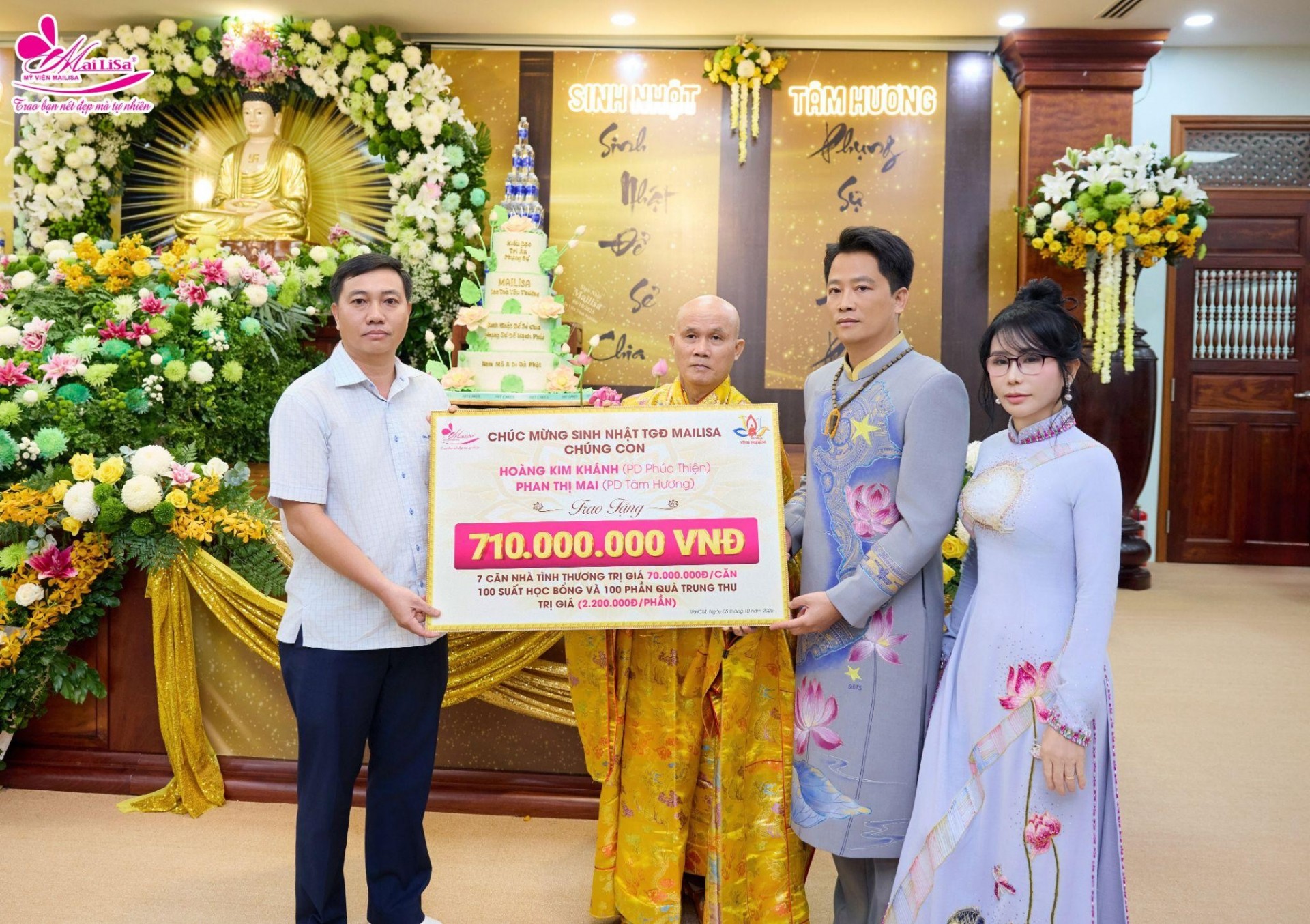 Doanh nhân Phan Thị Mai: Biến sinh nhật thành ngày gieo duyên lành với 16 căn nhà, 100 phần quà được trao tặng