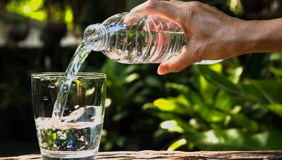 Phát hiện suy tuyến yên từ dấu hiệu khát nước liên tục