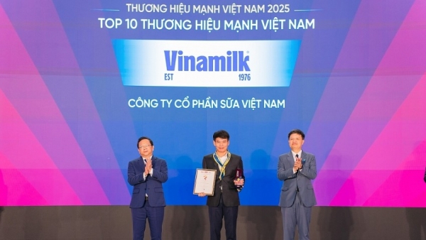 Vinamilk - Doanh nghiệp F&B duy nhất được vinh danh Top 10 Thương hiệu Mạnh Việt Nam 2025