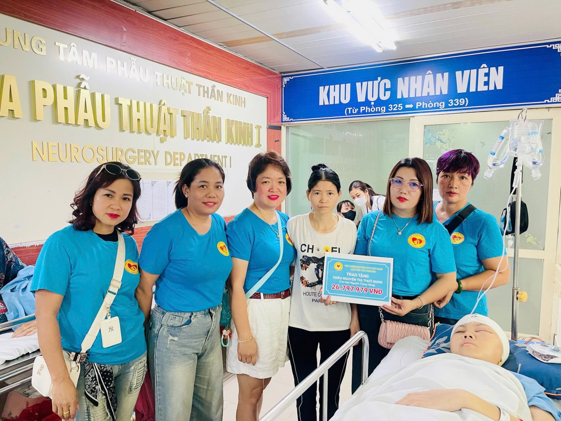 Lan tỏa yêu thương: Hội thiện nguyện 1979 cùng nhà hảo tâm và các bạn đồng niên trao hơn 75 triệu đồng hỗ trợ cháu Nguyễn Thị Thùy Dung Lan tỏa yêu thương: Hội thiện nguyện 1979 cùng nhà hảo tâm và các bạn đồng niên trao hơn 75 triệu đồng hỗ trợ cháu Nguyễn Thị Thùy Dung