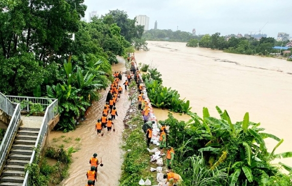 Triển khai ngay các giải pháp cấp bách khắc phục hậu quả bão lũ