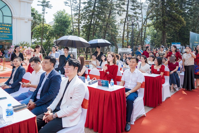 Viện nha khoa thẩm mỹ Anh Dental ra mắt cơ sở Hà Nội – Kiến tạo nụ cười, lan tỏa hạnh phúc