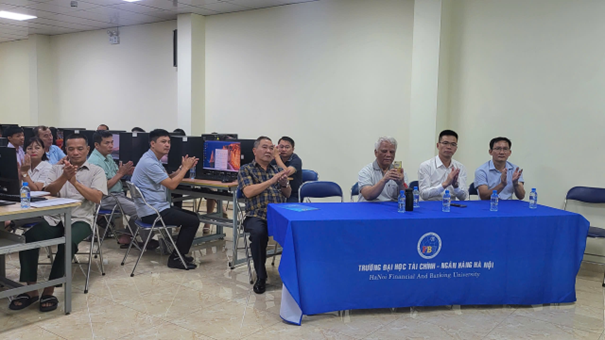 FBU khai giảng lớp “Bình dân học vụ số” đầu tiên: Đưa AI và kỹ năng số tới tận cán bộ cơ sở xã Mê Linh FBU khai giảng lớp “Bình dân học vụ số” đầu tiên: Đưa AI và kỹ năng số tới tận cán bộ cơ sở xã Mê Linh