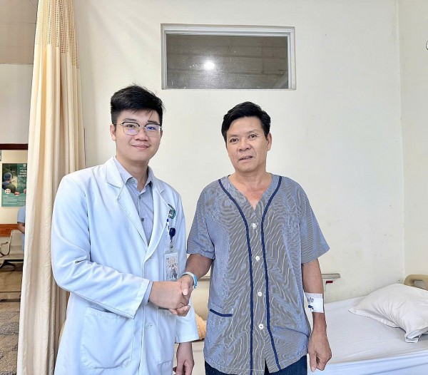 Gia Lai - Bệnh viện Đại học Y Dược - Hoàng Anh Gia Lai làm chủ phẫu thuật nội soi cắt đại tràng phức tạp