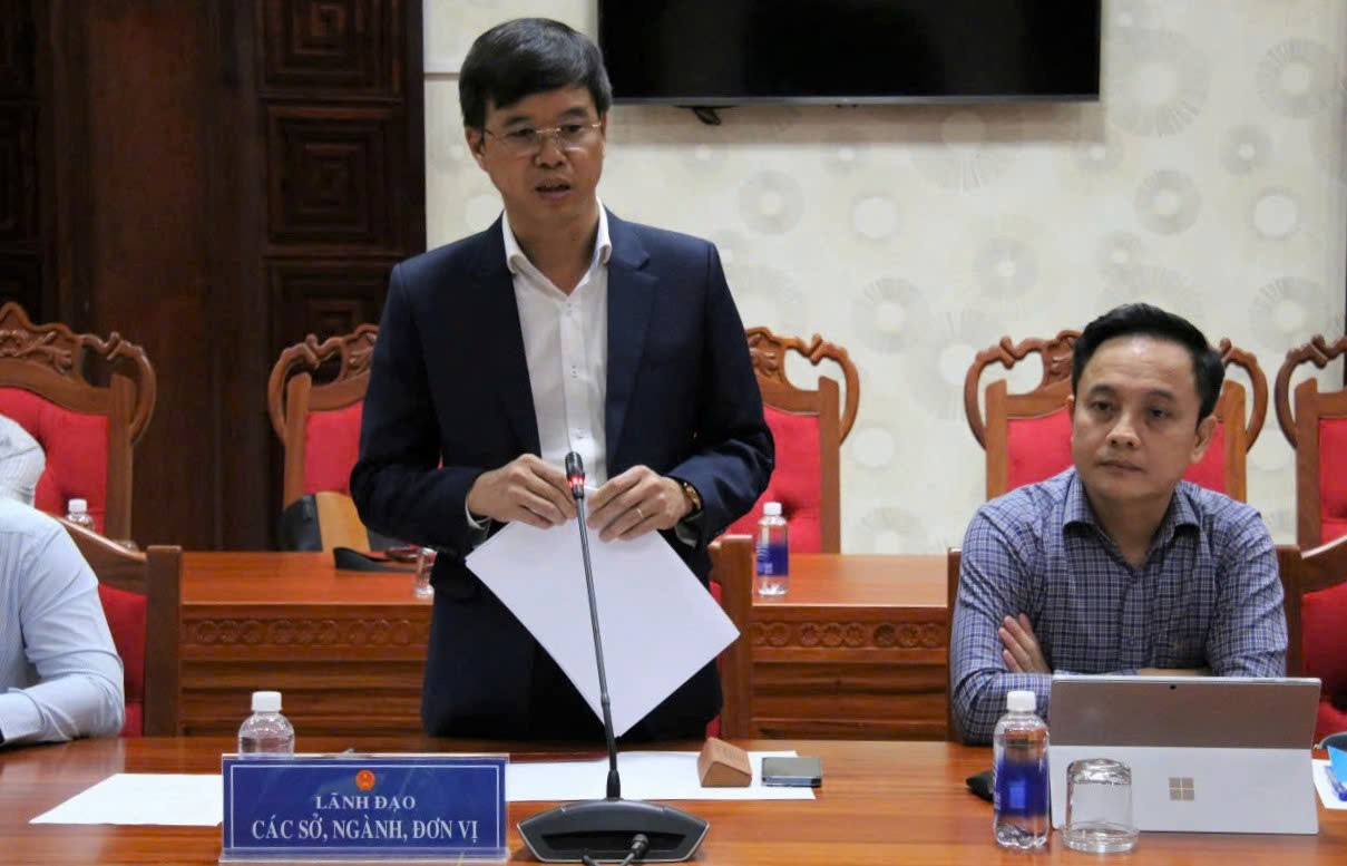 Đoàn Đại biểu Quốc hội (ĐBQH) tỉnh Đắk Lắk tổ chức hội nghị góp ý 5 dự án luật: Cần phân định rõ thẩm quyền, tránh chồng chéo để tháo gỡ điểm nghẽn Đoàn Đại biểu Quốc hội (ĐBQH) tỉnh Đắk Lắk tổ chức hội nghị góp ý 5 dự án luật: Cần phân định rõ thẩm quyền, tránh chồng chéo để tháo gỡ điểm nghẽn