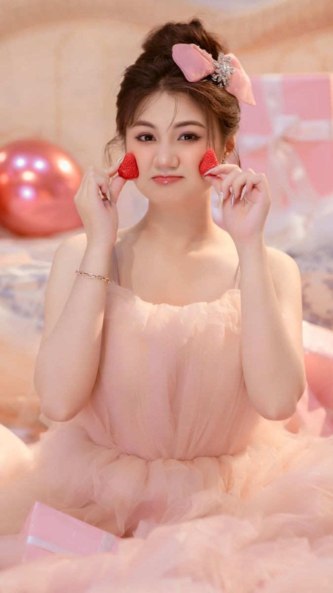 Thảo Táo Tàu cô gái mang “vibe nàng thơ” lan tỏa cảm xúc tích cực qua từng giai điệu Thảo Táo Tàu cô gái mang “vibe nàng thơ” lan tỏa cảm xúc tích cực qua từng giai điệu