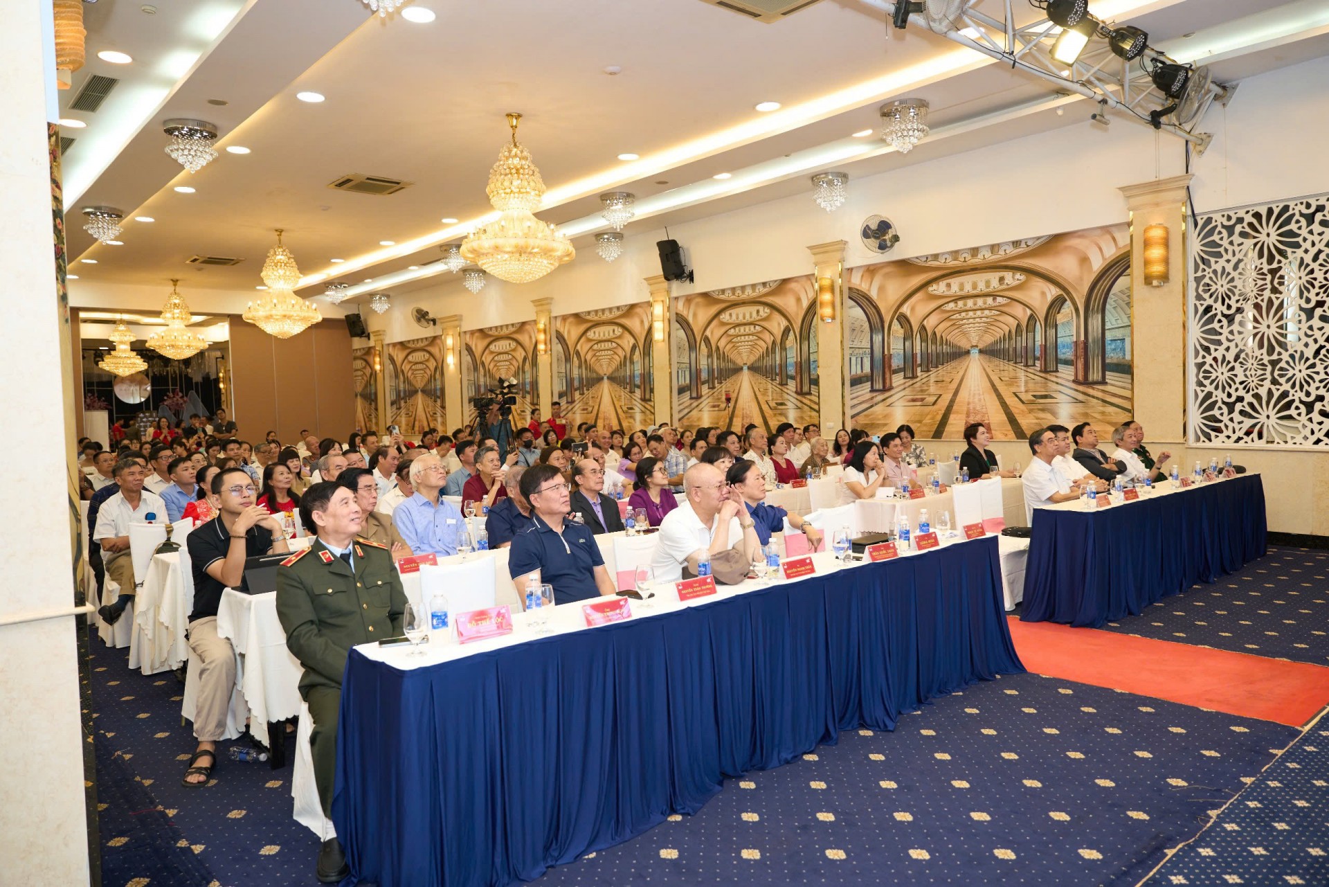 Hội thảo “Y học Việt trong điều trị các bệnh cơ xương khớp”: Kết nối tinh hoa cổ truyền và thành tựu hiện đại