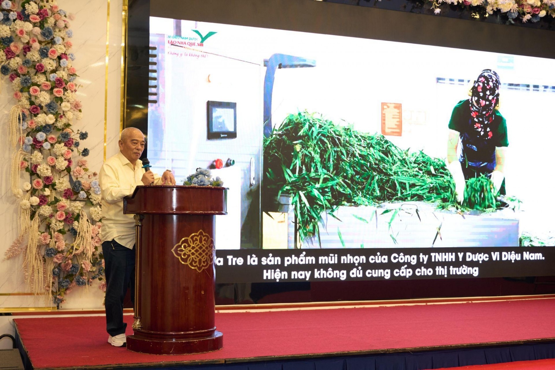 Hội thảo “Y học Việt trong điều trị bệnh cơ xương khớp” khẳng định vai trò y học cổ truyền