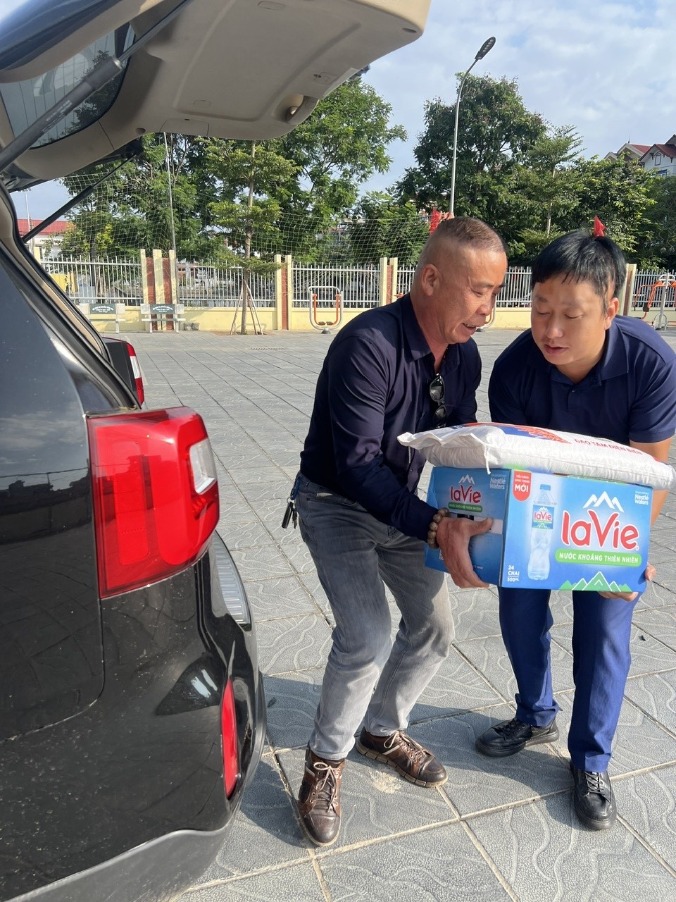 Thôn Ngọc Chi hướng về Thái Nguyên – San sẻ yêu thương, cùng nhau vượt lũ