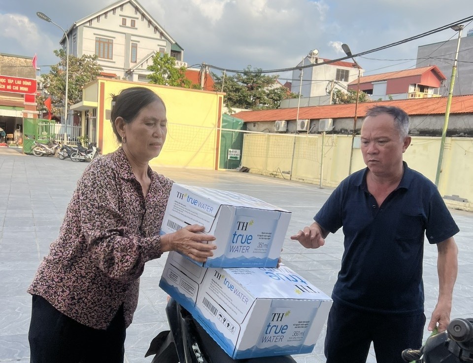 Thôn Ngọc Chi hướng về Thái Nguyên – San sẻ yêu thương, cùng nhau vượt lũ