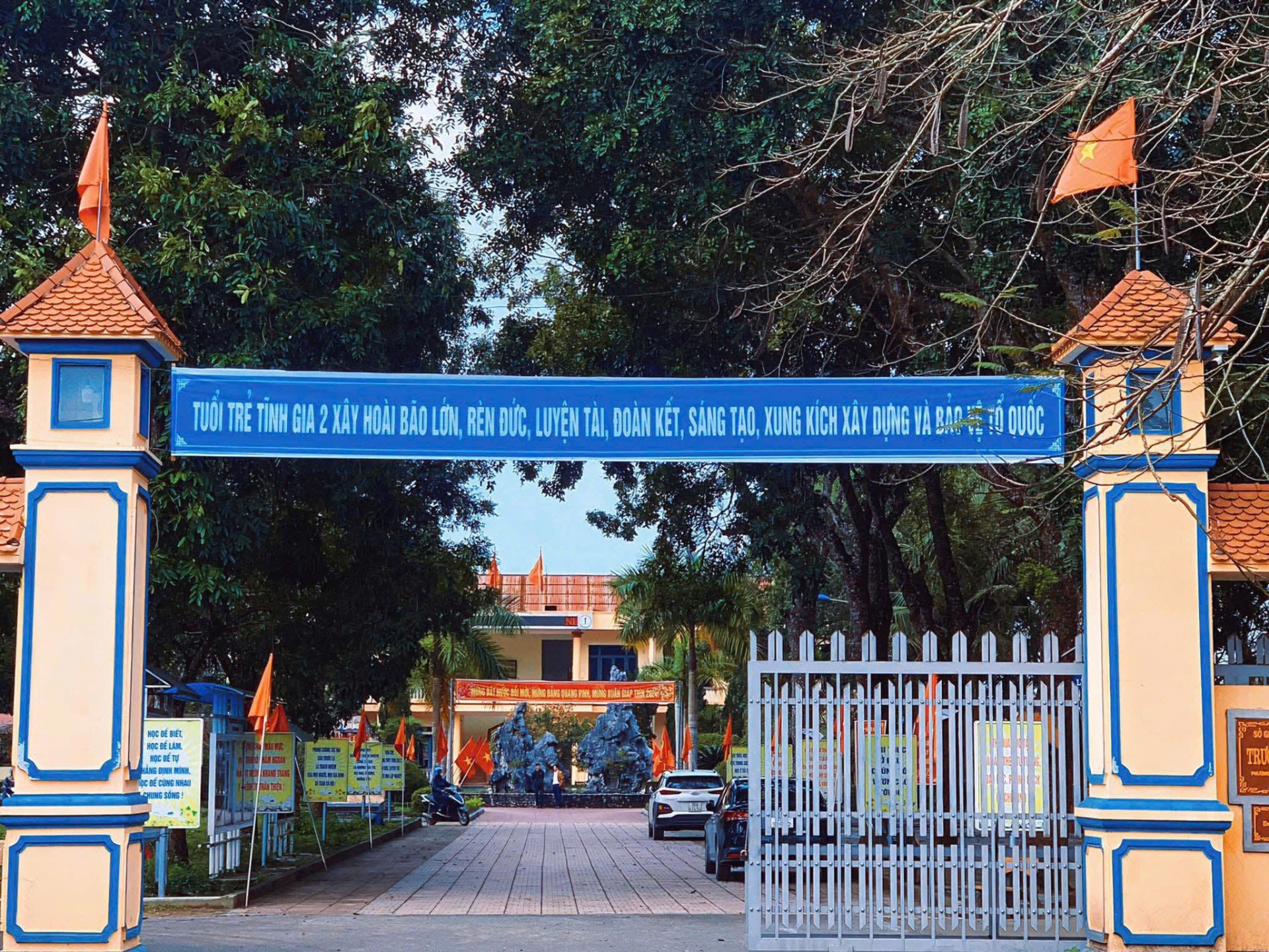 Chúc mừng Ngày Nhà giáo Việt Nam 20-11 (20/11/2025)